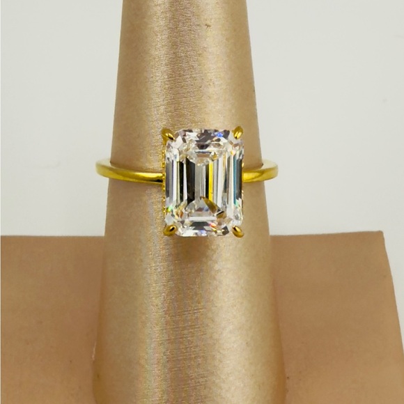 Tanzanite CZ Emerald Cut 4 Karat Solitare Ring .925 Siver Size 7 NEW - Picture 9 of 17